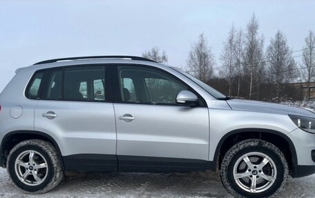 Volkswagen Tiguan I, 2011 год, 1 050 000 рублей, 6 фотография