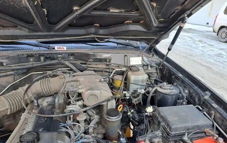 Toyota Land Cruiser 100 рестайлинг 2, 2003 год, 2 500 000 рублей, 7 фотография