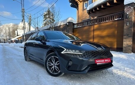 KIA K5, 2021 год, 2 500 000 рублей, 9 фотография