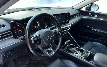 KIA K5, 2021 год, 2 500 000 рублей, 24 фотография