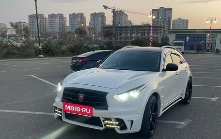 Infiniti QX70, 2013 год, 2 650 000 рублей, 4 фотография