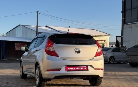 Hyundai Solaris II рестайлинг, 2015 год, 1 360 000 рублей, 3 фотография