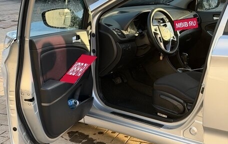 Hyundai Solaris II рестайлинг, 2015 год, 1 360 000 рублей, 10 фотография