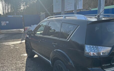 Mitsubishi Outlander III рестайлинг 3, 2007 год, 725 000 рублей, 6 фотография