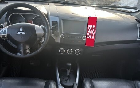 Mitsubishi Outlander III рестайлинг 3, 2007 год, 725 000 рублей, 12 фотография