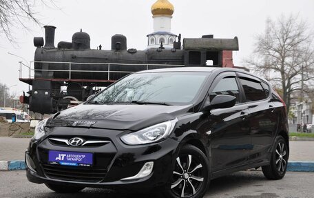 Hyundai Solaris II рестайлинг, 2012 год, 749 000 рублей, 2 фотография