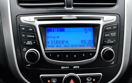 Hyundai Solaris II рестайлинг, 2012 год, 749 000 рублей, 21 фотография