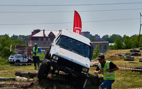 Jeep Cherokee, 1993 год, 570 000 рублей, 3 фотография