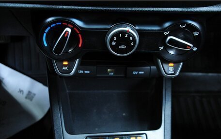 KIA Rio IV, 2021 год, 1 299 000 рублей, 16 фотография