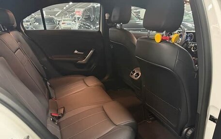 Mercedes-Benz A-Класс, 2023 год, 2 470 000 рублей, 14 фотография