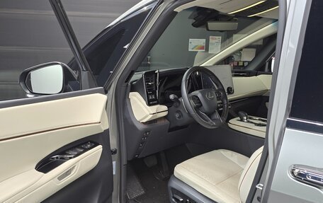 Lexus LM, 2024 год, 20 990 000 рублей, 17 фотография