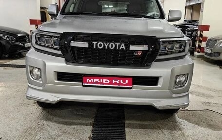 Toyota Land Cruiser 200, 2007 год, 2 800 000 рублей, 1 фотография