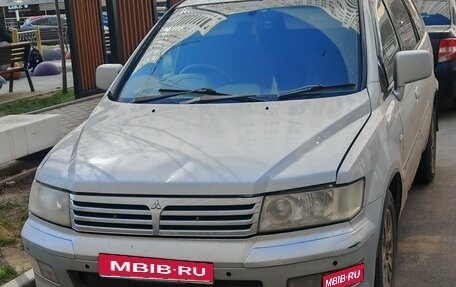 Mitsubishi Chariot III, 2001 год, 330 000 рублей, 1 фотография