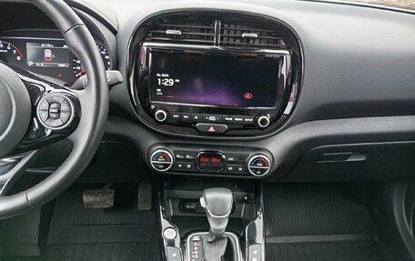 KIA Soul III, 2022 год, 2 900 000 рублей, 5 фотография