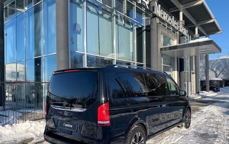 Mercedes-Benz V-Класс, 2021 год, 7 390 000 рублей, 3 фотография