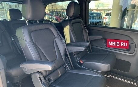 Mercedes-Benz V-Класс, 2021 год, 7 390 000 рублей, 15 фотография