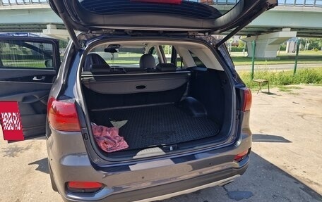 KIA Sorento III Prime рестайлинг, 2018 год, 2 100 000 рублей, 18 фотография