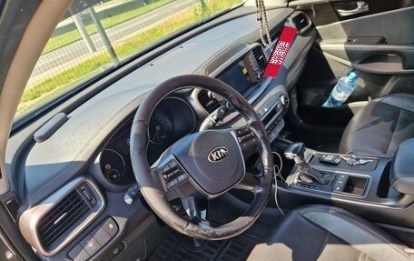 KIA Sorento III Prime рестайлинг, 2018 год, 2 100 000 рублей, 21 фотография