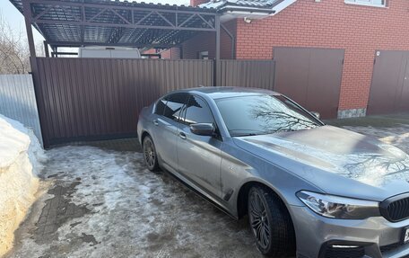 BMW 5 серия, 2019 год, 3 000 000 рублей, 2 фотография