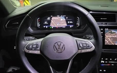 Volkswagen Tiguan II, 2022 год, 3 100 000 рублей, 10 фотография