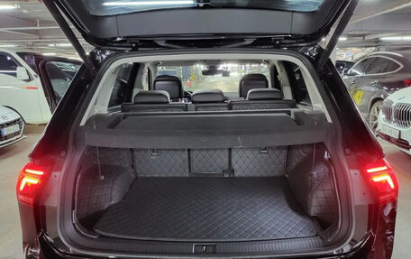 Volkswagen Tiguan II, 2022 год, 3 100 000 рублей, 17 фотография