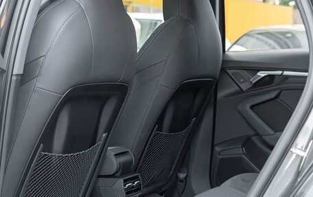 Audi A3, 2023 год, 2 300 000 рублей, 10 фотография