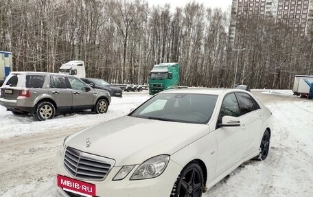 Mercedes-Benz E-Класс, 2012 год, 1 690 000 рублей, 3 фотография