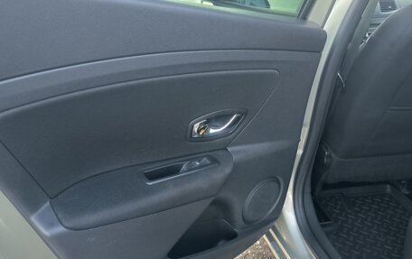 Renault Fluence I, 2013 год, 650 000 рублей, 23 фотография