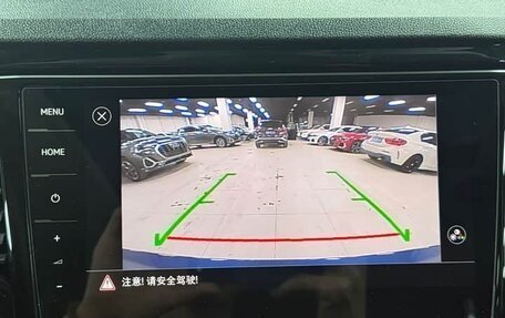 Volkswagen T-Roc I, 2021 год, 1 999 000 рублей, 14 фотография