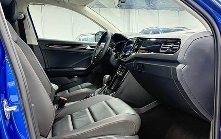 Volkswagen T-Roc I, 2021 год, 1 999 000 рублей, 18 фотография