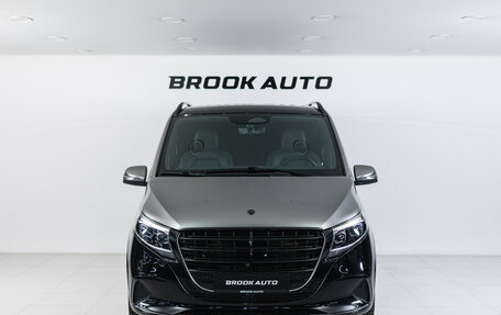 Mercedes-Benz V-Класс, 2025 год, 13 090 000 рублей, 2 фотография