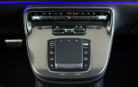 Mercedes-Benz V-Класс, 2025 год, 13 090 000 рублей, 32 фотография