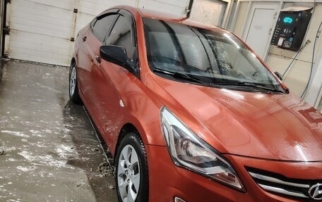 Hyundai Solaris II рестайлинг, 2014 год, 850 000 рублей, 1 фотография