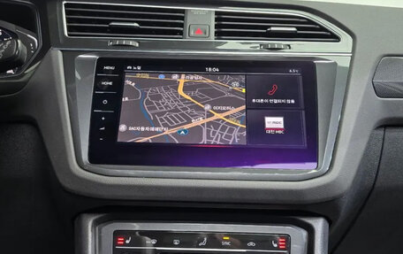 Volkswagen Tiguan II, 2023 год, 3 125 000 рублей, 14 фотография