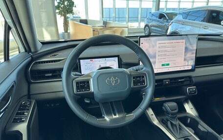 Toyota RAV4, 2026 год, 5 190 000 рублей, 13 фотография