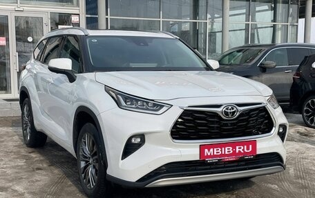 Toyota Highlander, 2025 год, 5 400 000 рублей, 4 фотография