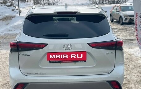 Toyota Highlander, 2025 год, 5 400 000 рублей, 6 фотография