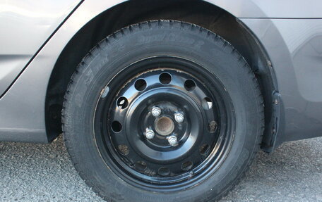 Hyundai Solaris II рестайлинг, 2011 год, 547 000 рублей, 24 фотография