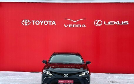 Toyota Camry, 2021 год, 3 400 000 рублей, 8 фотография