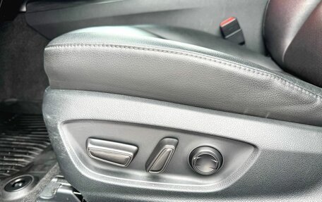 Toyota Camry, 2021 год, 3 400 000 рублей, 13 фотография