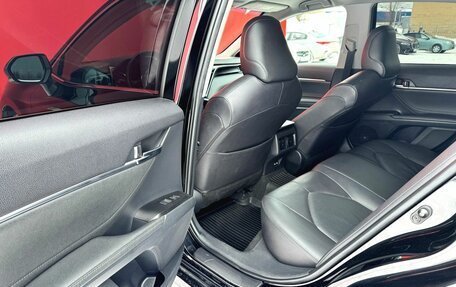 Toyota Camry, 2021 год, 3 400 000 рублей, 15 фотография