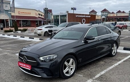 Mercedes-Benz E-Класс, 2021 год, 4 300 000 рублей, 2 фотография