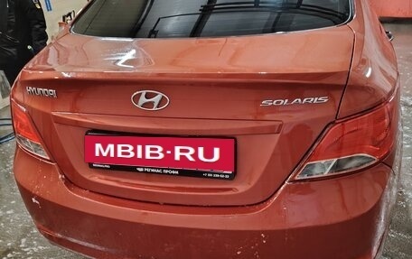 Hyundai Solaris II рестайлинг, 2014 год, 850 000 рублей, 5 фотография