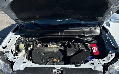 Mitsubishi Outlander III рестайлинг 3, 2010 год, 1 200 000 рублей, 9 фотография