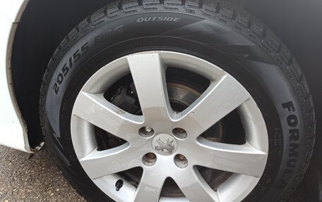 Peugeot 308 II, 2011 год, 450 000 рублей, 2 фотография