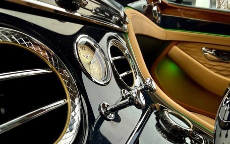 Bentley Continental GT, 2025 год, 44 000 000 рублей, 4 фотография