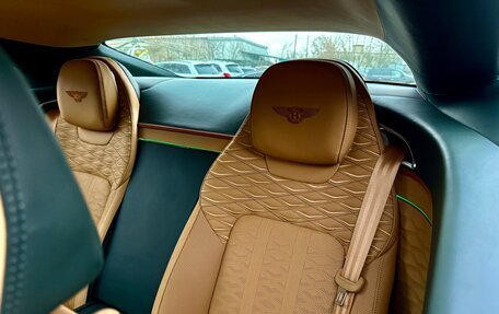 Bentley Continental GT, 2025 год, 44 000 000 рублей, 27 фотография