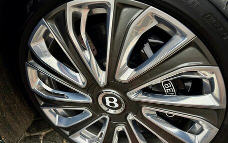 Bentley Continental GT, 2025 год, 44 000 000 рублей, 38 фотография