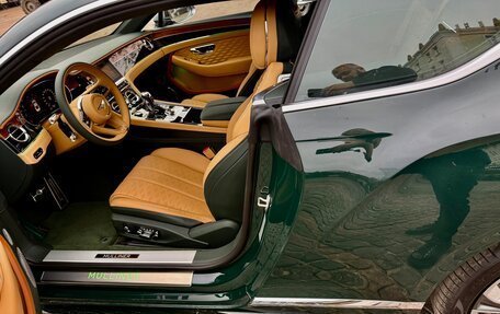 Bentley Continental GT, 2025 год, 44 000 000 рублей, 33 фотография