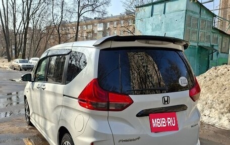 Honda Freed II, 2018 год, 1 395 000 рублей, 6 фотография